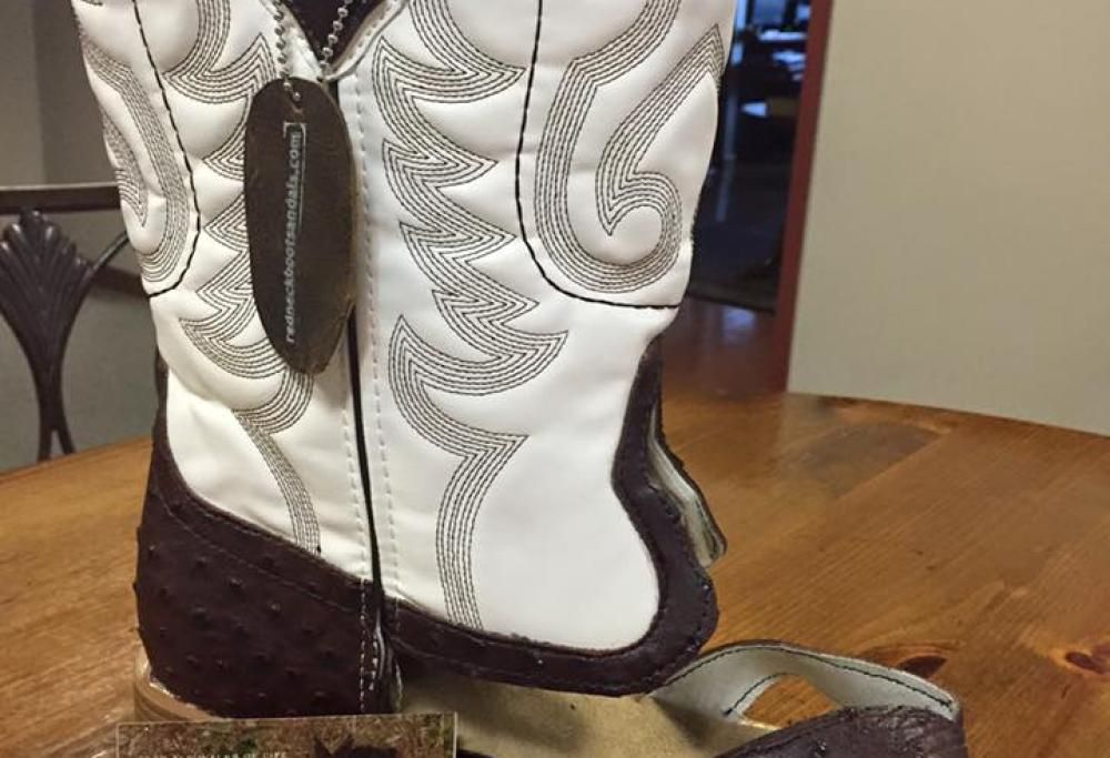 Sandali da cowboy: la nuova moda dell’estate?