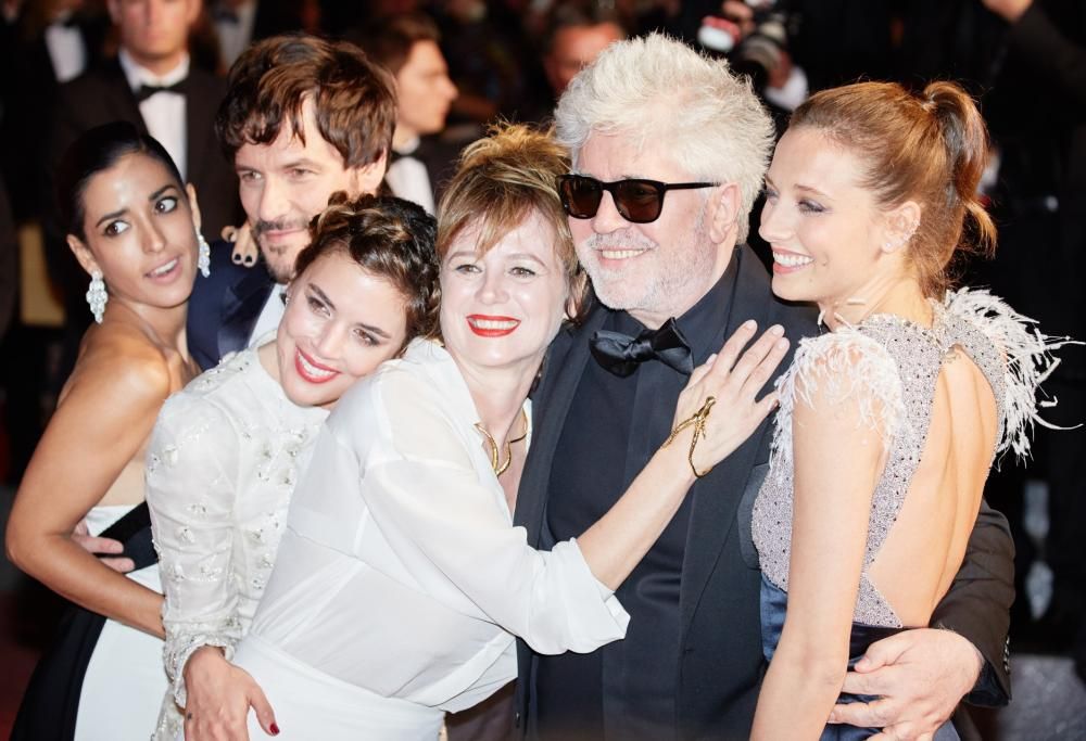 Cannes si entusiasma per Almodóvar