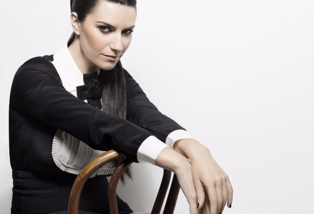 Laura Pausini, Noemi e Fedez festeggiano le unioni civili