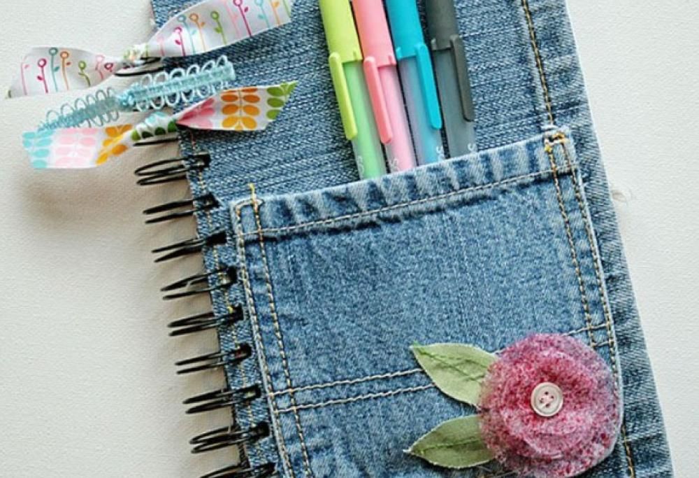 10 modi creativi per reinventare un vecchio jeans