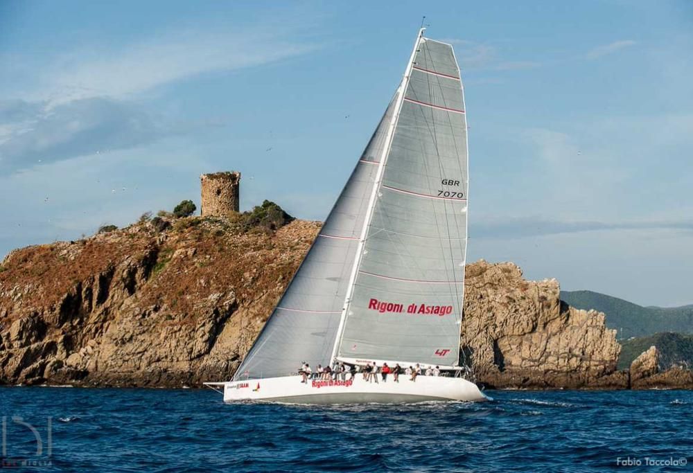 SicuraMente 151 Miglia: una regata che ti accoglie e ti avvolge come solo un porto sicuro può fare