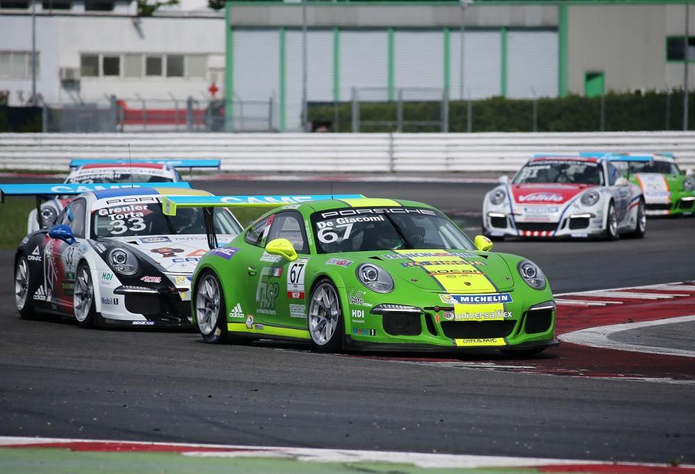 Carrera Cup Italia: a Misano  tris di vittorie per Drudi