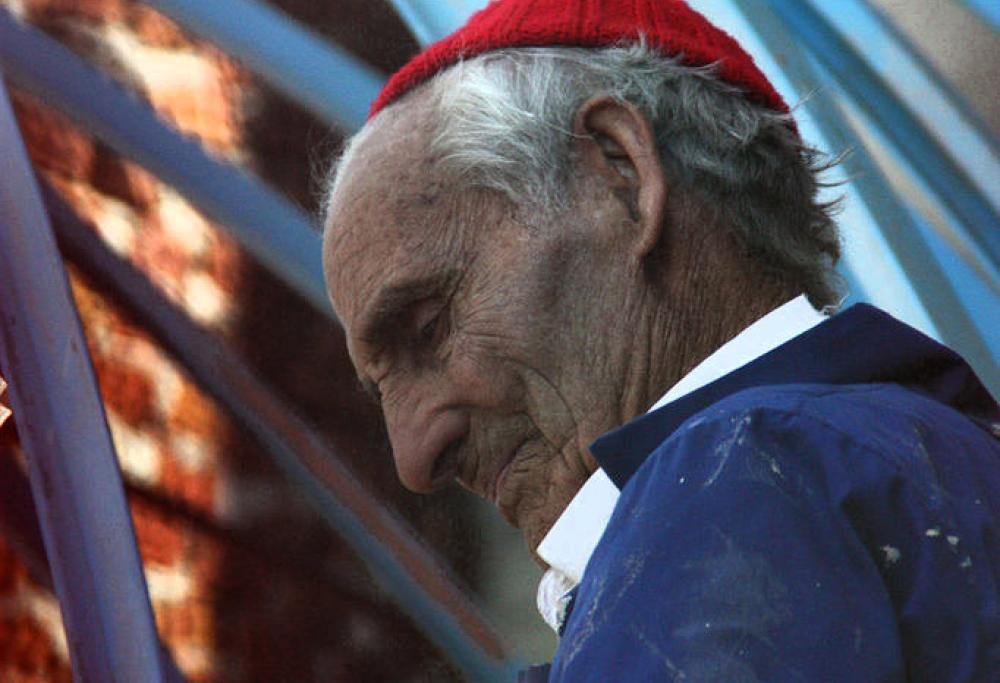 Quest’uomo ha 90 anni e sta costruendo una cattedrale da solo