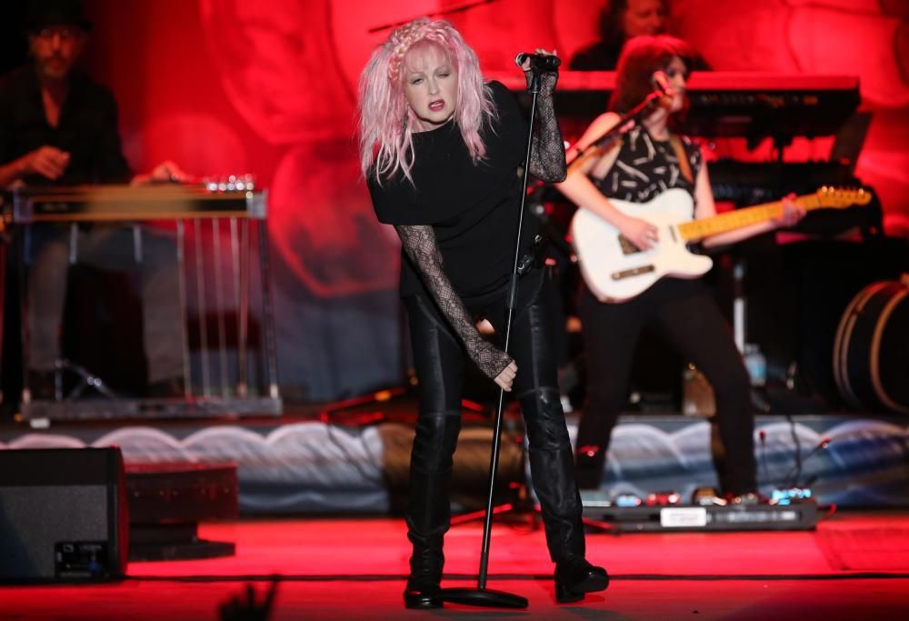 Cyndi Lauper al Festival di Glastonbury