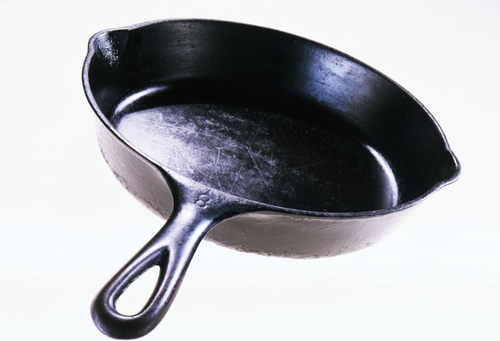 Padella impossibile da pulire? Provate questo metodo infallibile!