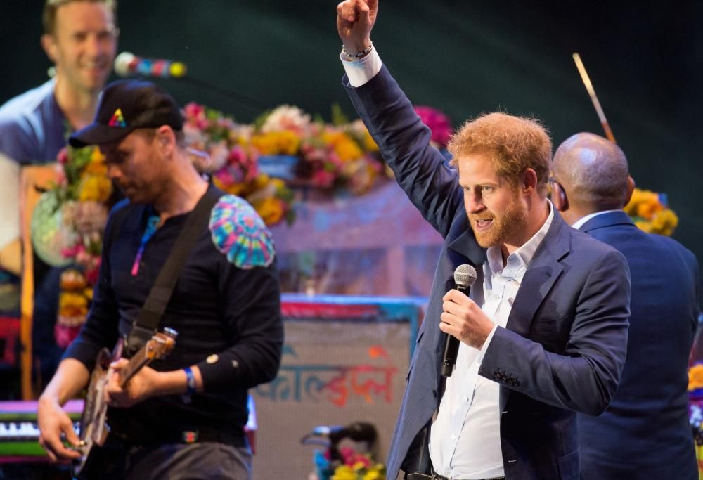 Coldplay e il Principe Harry sul palco di Kensington