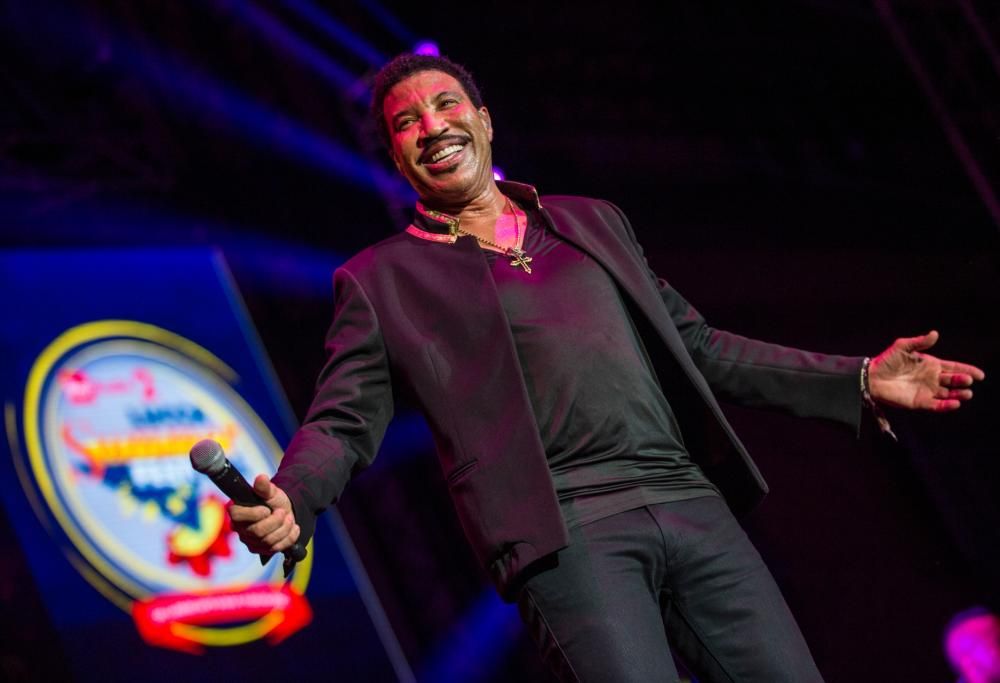 Lionel Richie live a Lucca: guarda le foto più belle