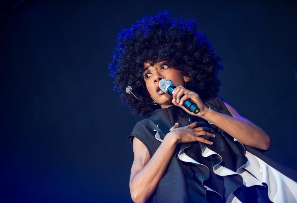 Esperanza Spalding show: le foto da non perdere