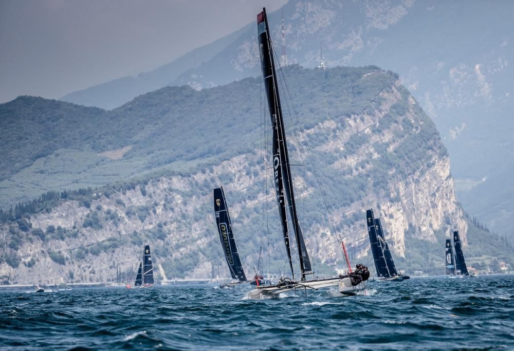 Incidente per il catamarano Malizia di Pierre Casiraghi