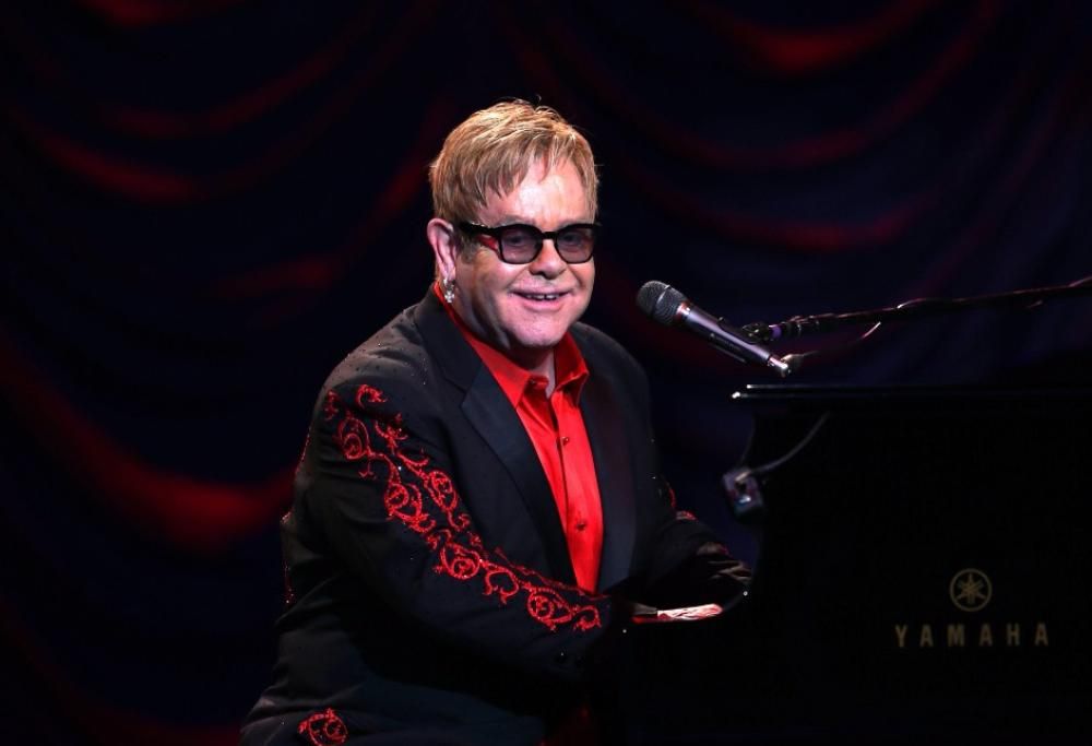 Elton John: risolto il caso delle presunte “molestie sessuali”