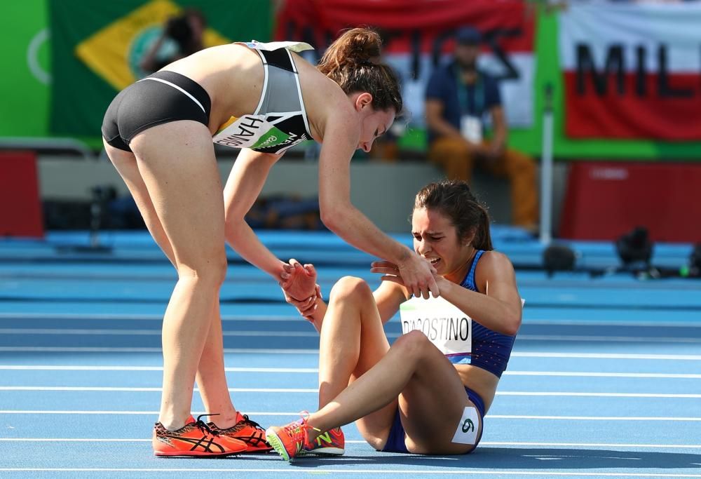 Abbey D’Agostino  e Nikki Hambling: Cadono, si rialzano e ripartono insieme (Video)