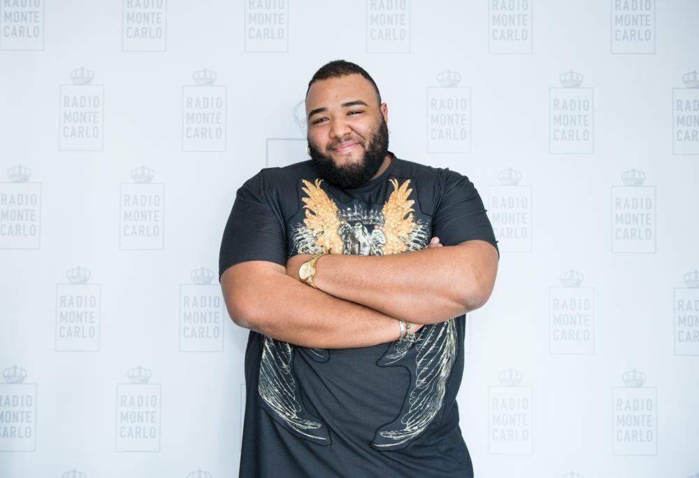 Sergio Sylvestre: le foto più belle negli studi di RMC