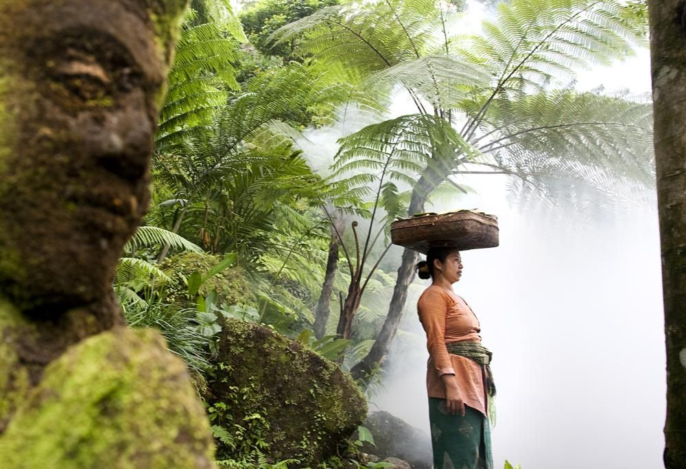 Women in Bali