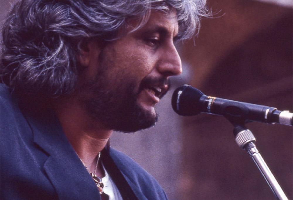 Pino Daniele:  RMC presenta in anteprima 16 tracce inedite  tratte  dal cofanetto “Quando”