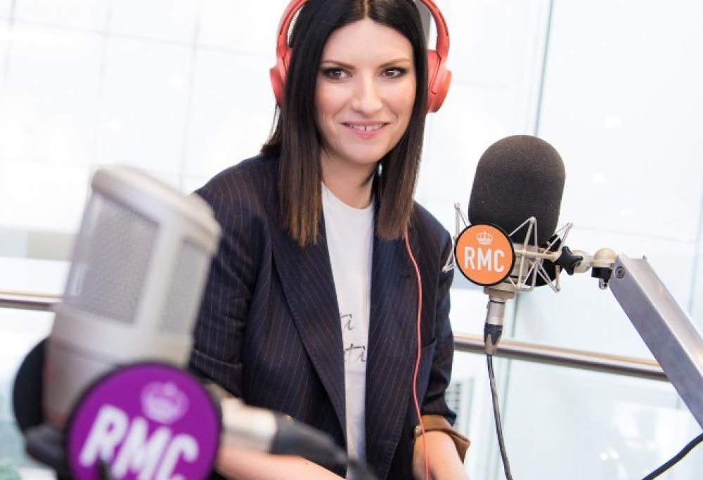 Laura Pausini ospite di RMC: le foto più belle!