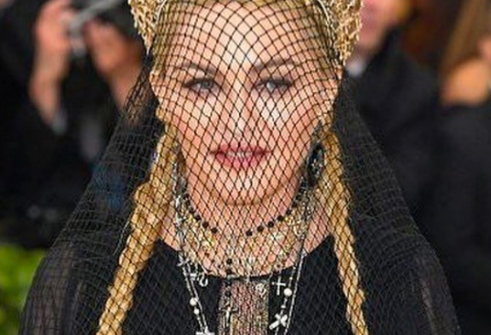 Madonna, che serata! Tutti gli abiti più incredibili del Met Gala