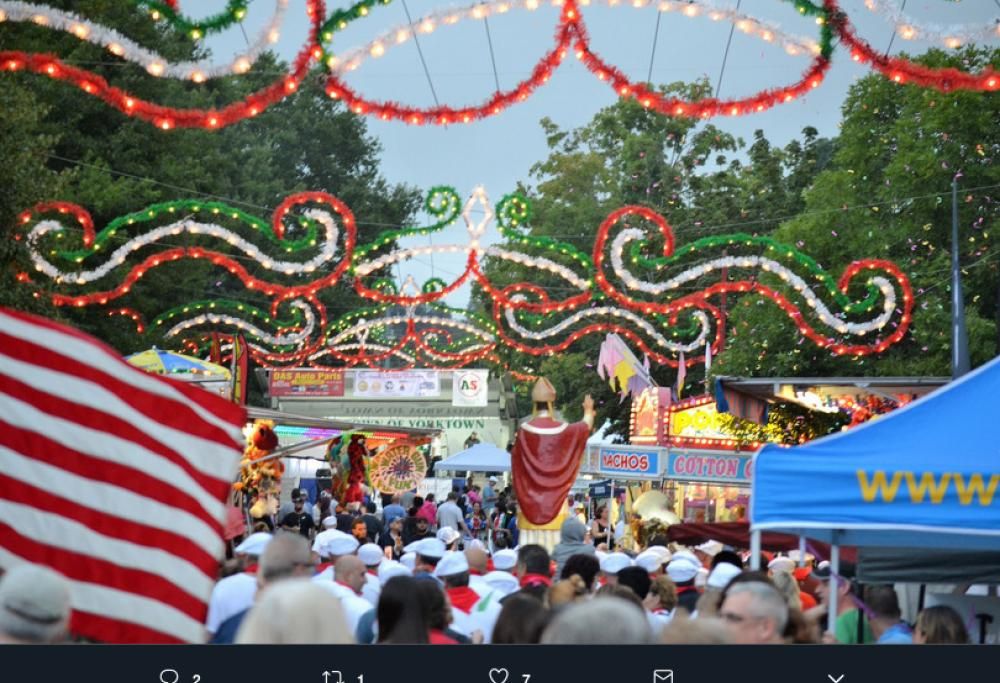 Festa di San Gennaro a New York: guardate cosa succede a Little Italy!