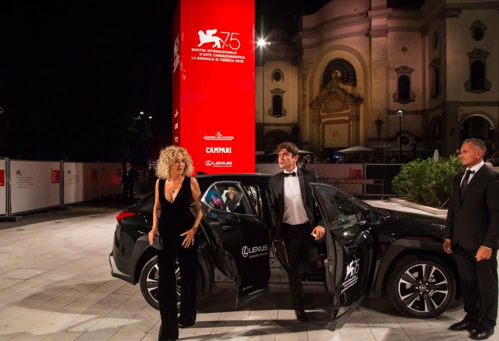 Venezia 75: l’arrivo di Valeria Golino e Riccardo Scamarcio