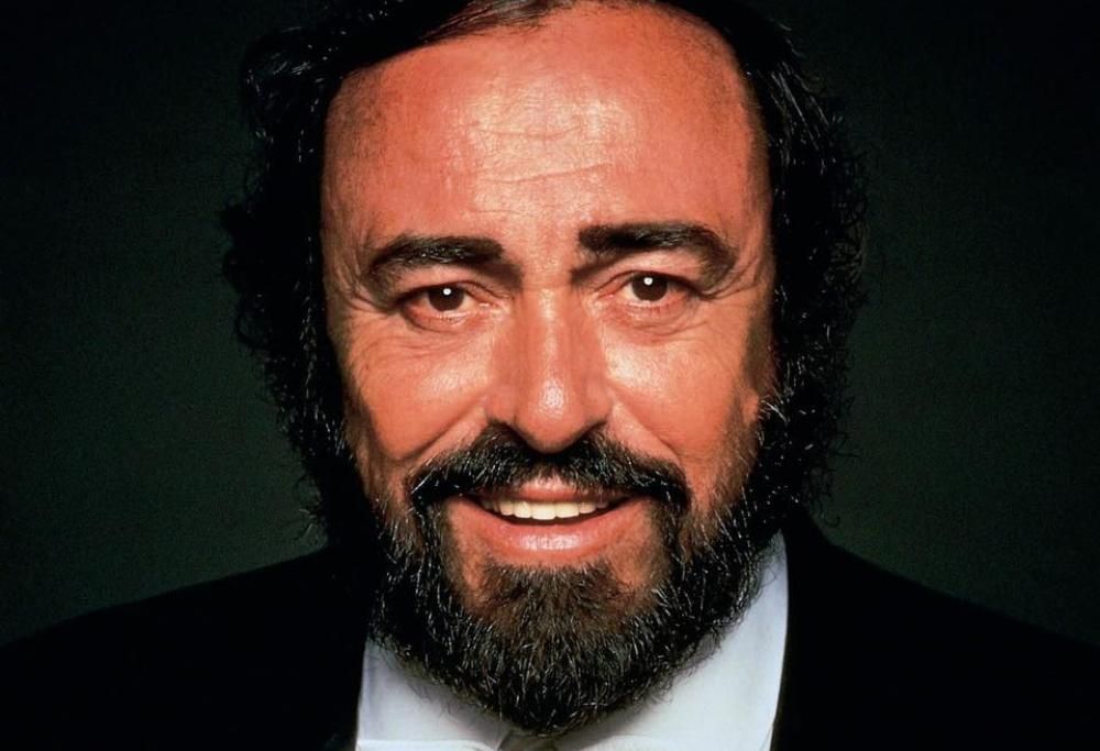 Il 12 ottobre 1935 nasceva il grande Luciano Pavarotti: ecco 5 curiosità sulla sua vita