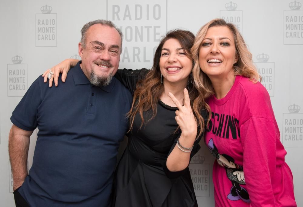 Cristina D’Avena: le foto più belle negli studi di Radio Monte Carlo