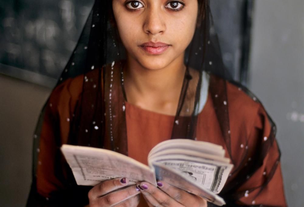 Steve McCurry- Leggere