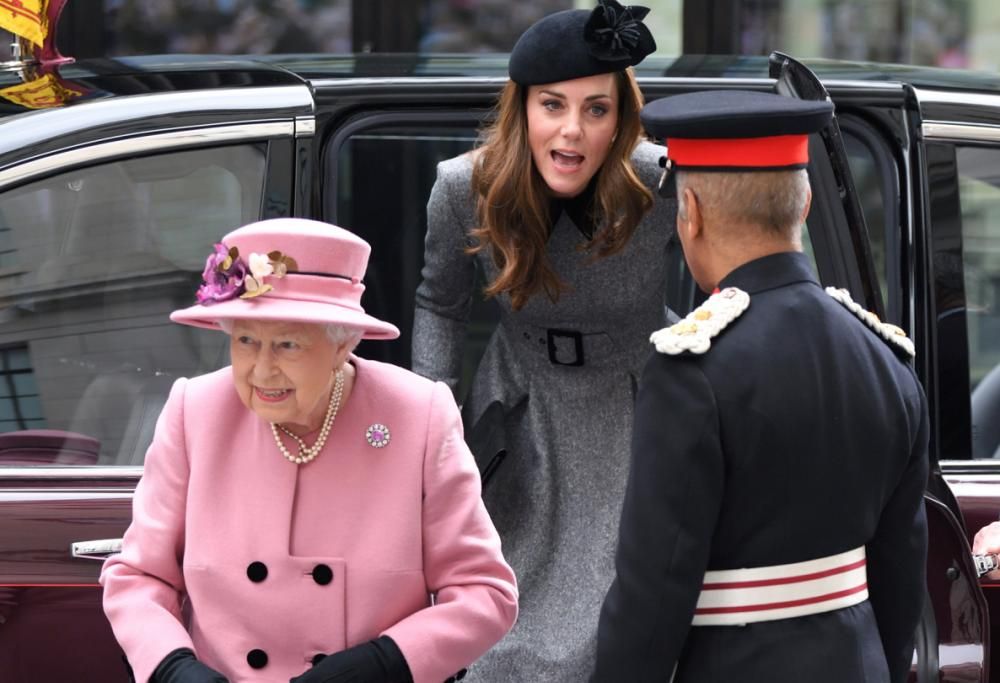 7 incredibili curiosità sul menù della Regina Elisabetta