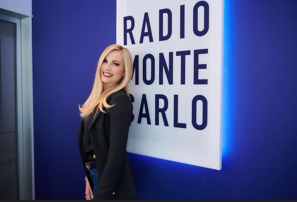 Federica Panicucci: si ritorna sui banchi di scuola!