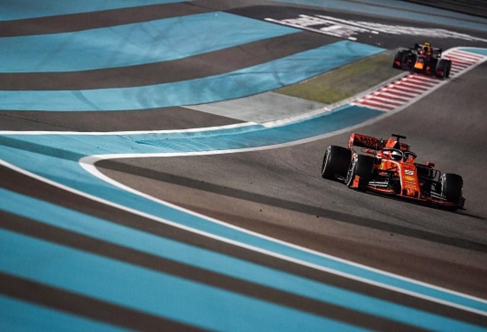 F1: Ferrari presenta la SF1000, il nuovo modello dei piloti Vettel e Leclerc