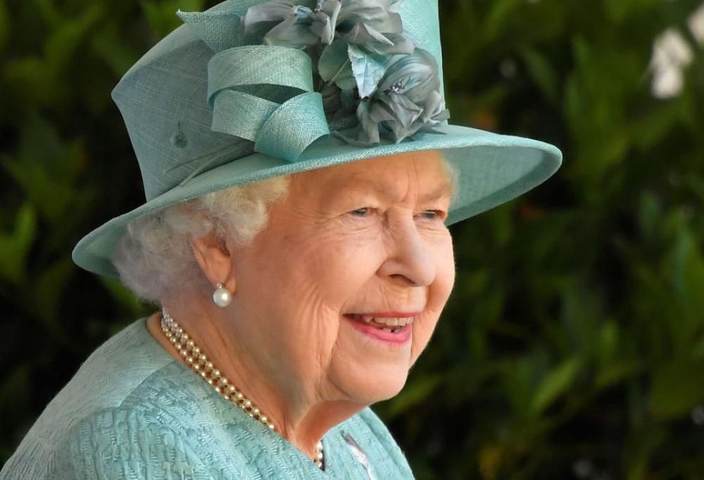 Regina Elisabetta: si parla di abdicazione!