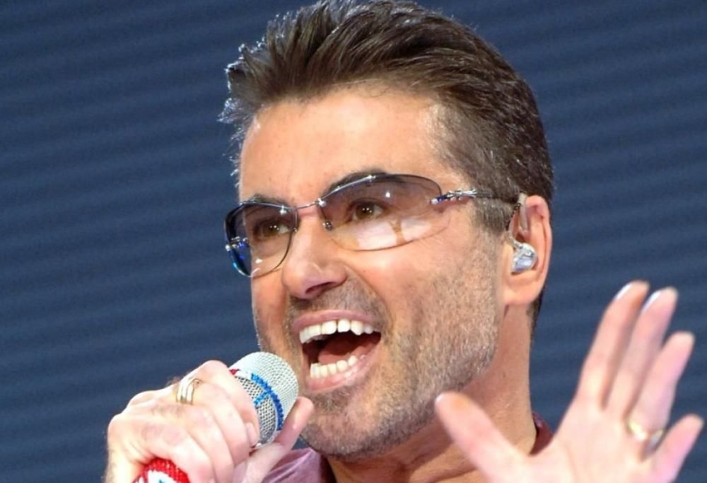 12 dicembre 1987:  George Michael al primo posto in classifica