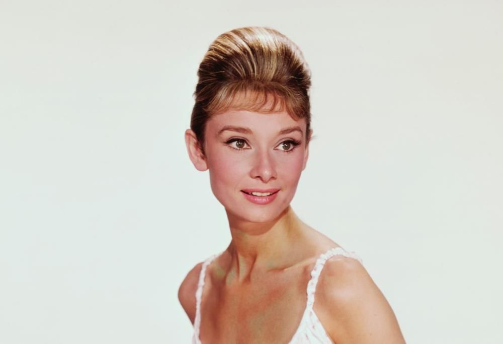 Audrey Hepburn: è uscita una nuova biografia a fumetti