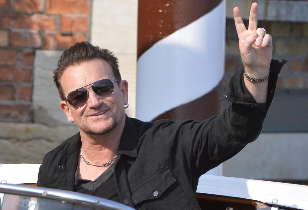 Bono inarrestabile in Campania: le foto alla Torre del Saracino