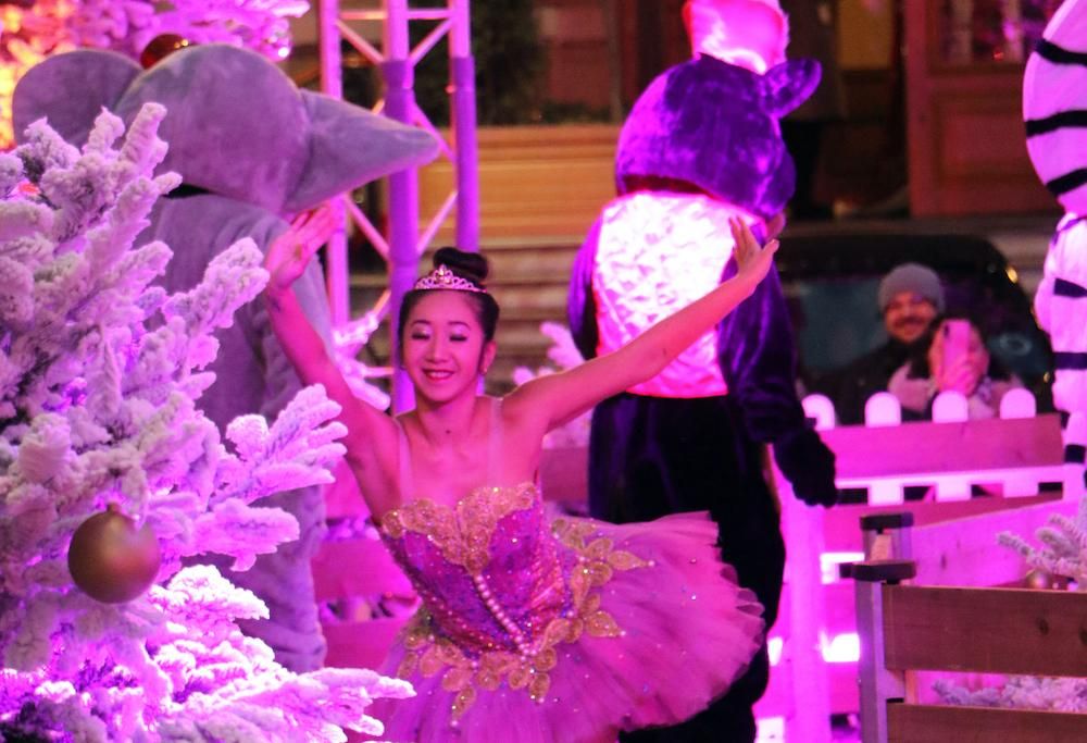 Natale a Monte Carlo sui pattini a rotelle