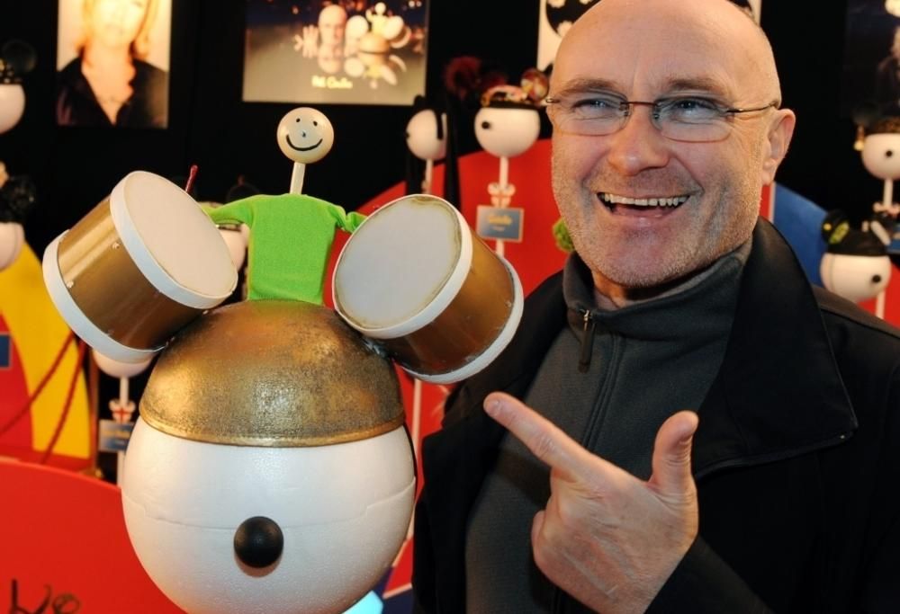 Phil Collins torna sulla mancata collaborazione con Adele: “Mi piacerebbe ancora lavorare con lei”