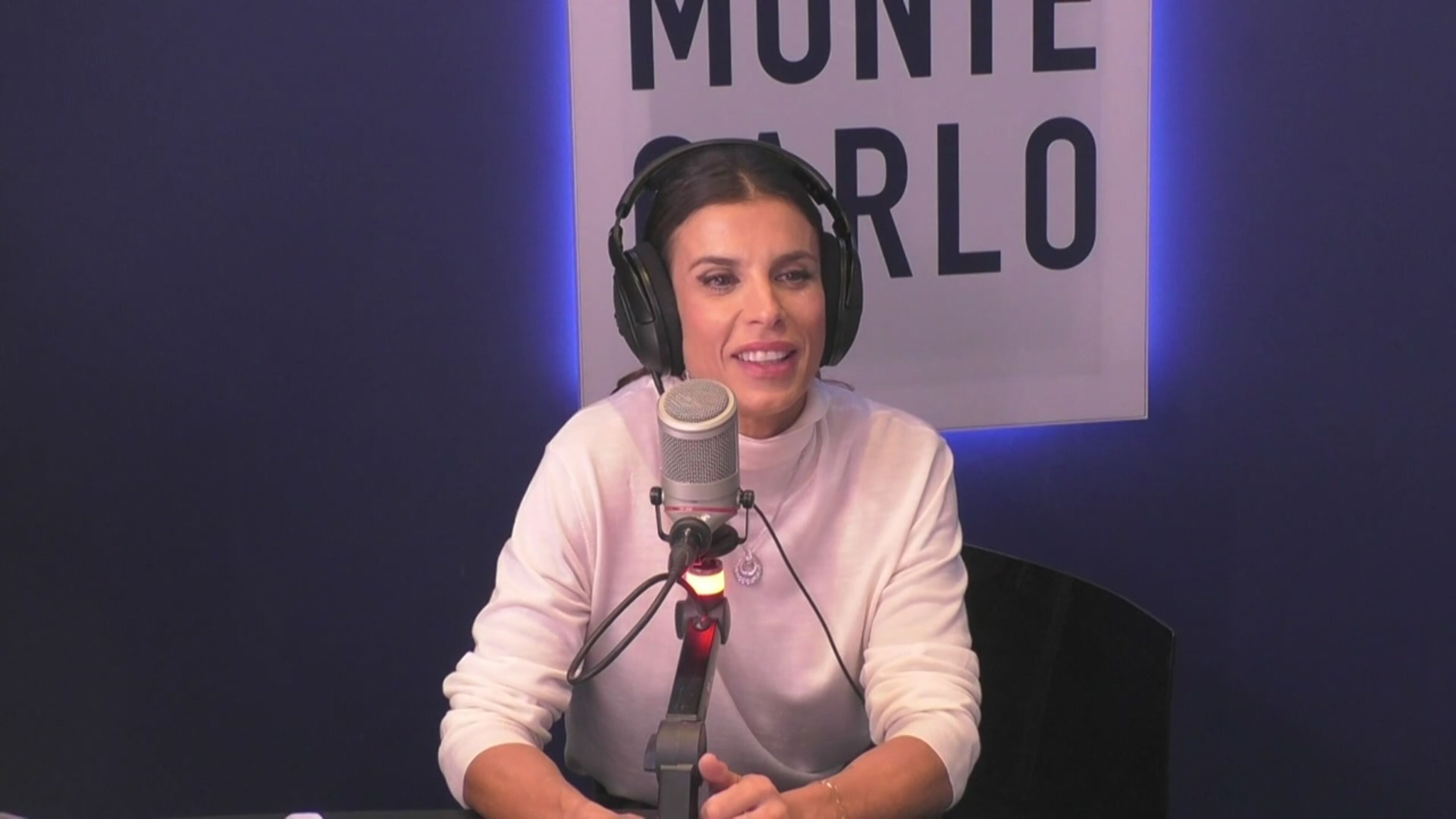 Elisabetta Canalis: date una chance a questi piccoli amici che sono in canile!