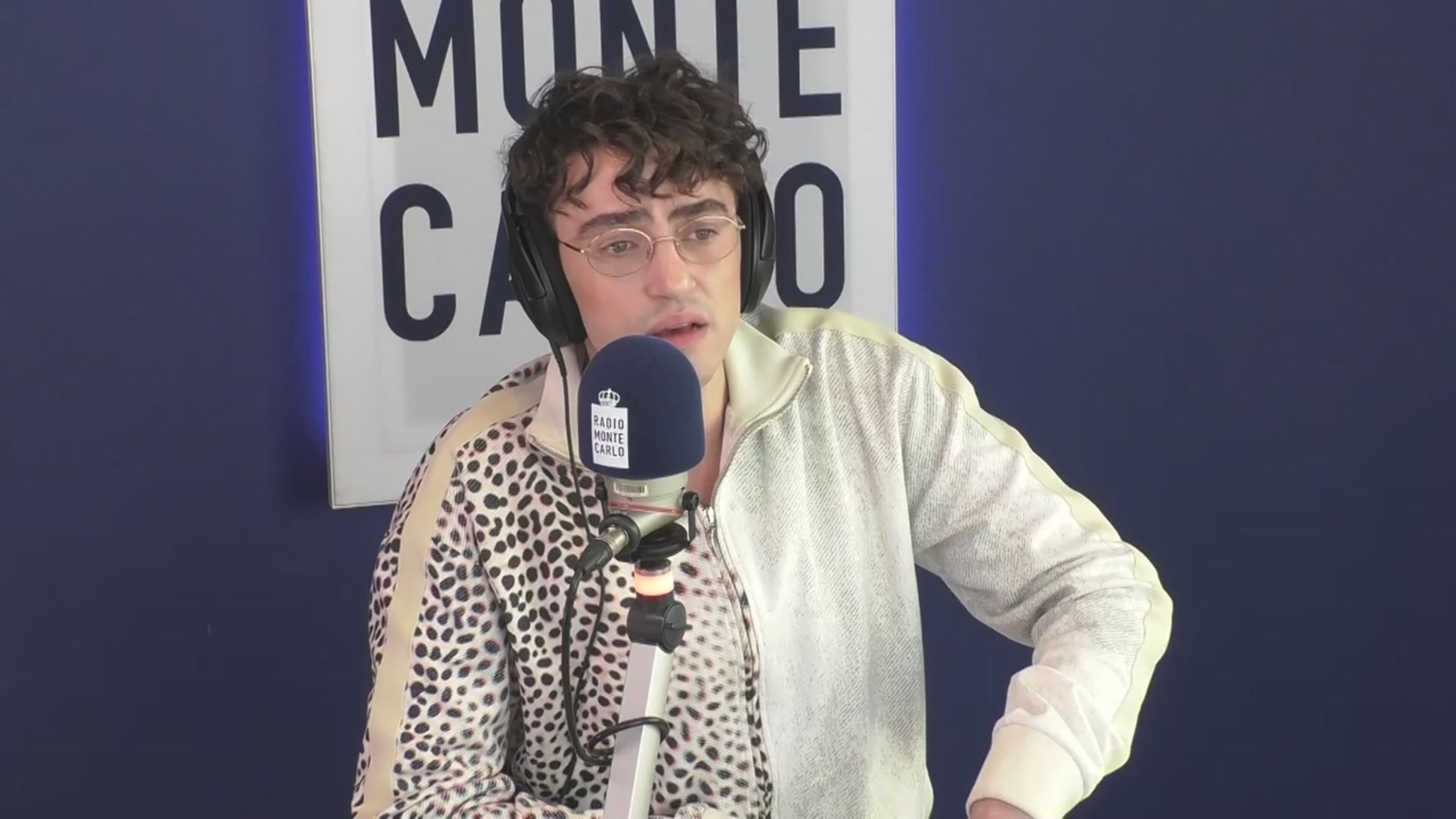 Michele Bravi: io, Carla Bruni, la musica e quella camera d'albergo