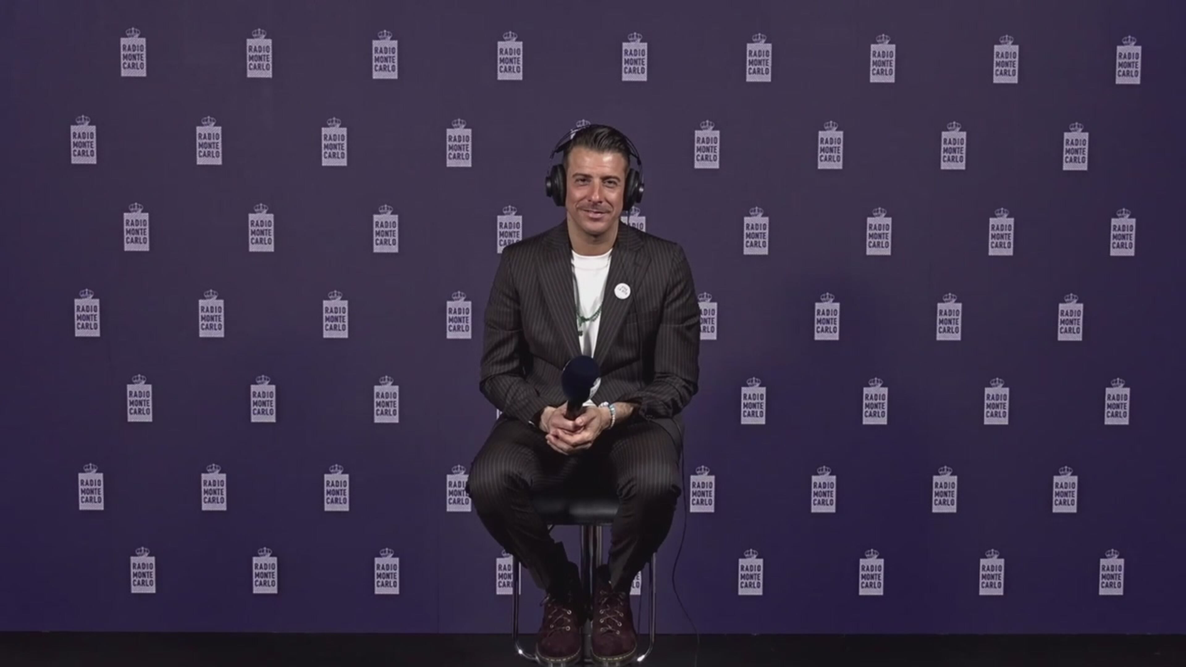 Francesco Gabbani: la mia canzone? Un messaggio di serenità